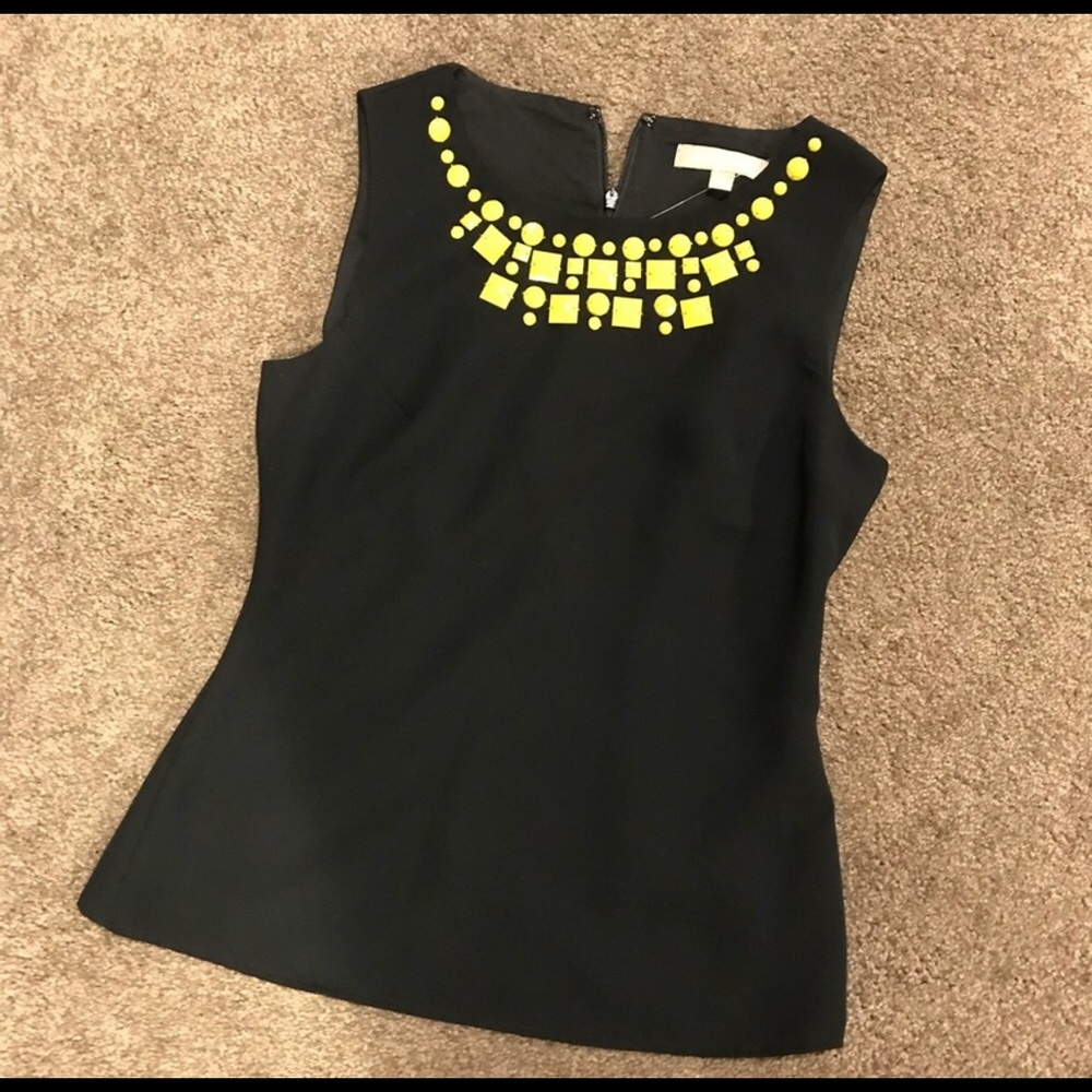 Banana Republic embellished tank!